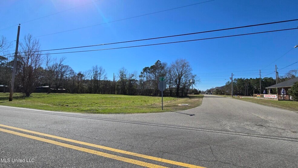 More Photos Of 10267 Boney Ave, D'Iberville Office For Sale