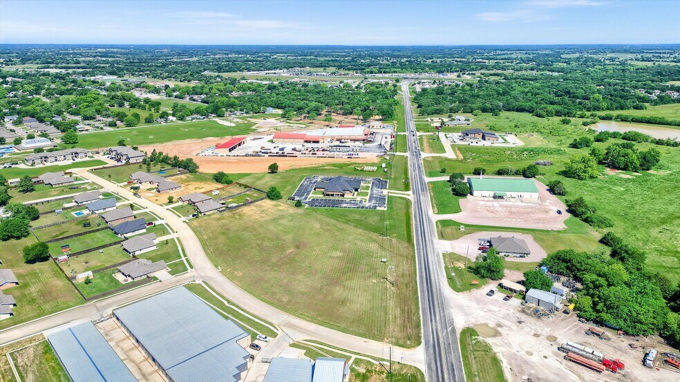 More Photos Of 305 US 377 hwy, Whitesboro Land For Sale