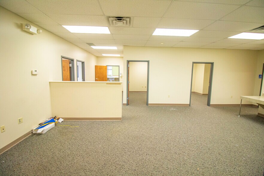More Photos Of 720 W Navajo St, West Lafayette Office For Lease