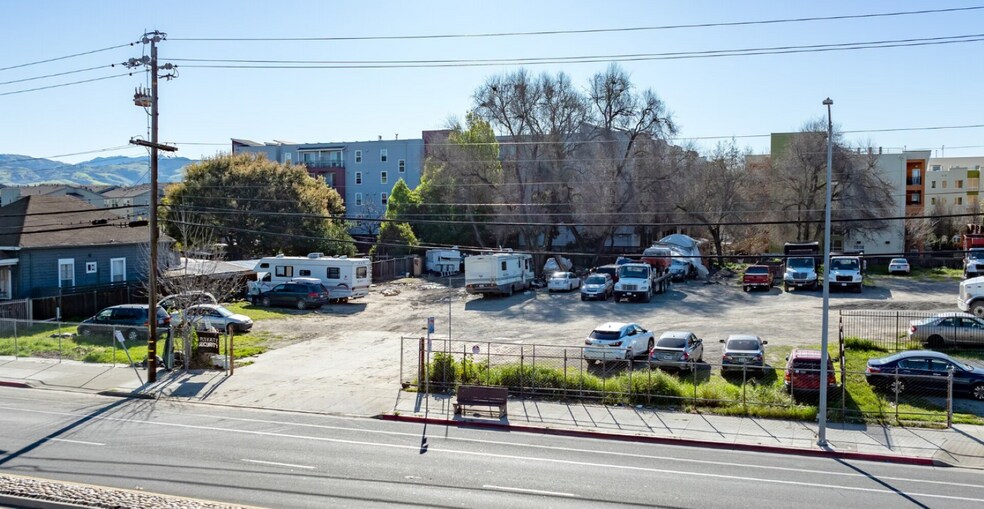 More Photos Of 12280 Mabury rd, San Jose Land For Sale