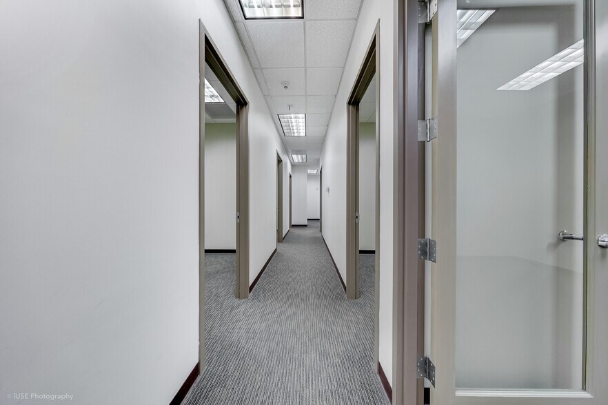 More Photos Of 135 San Lorenzo Ave, Coral Gables Office For Sale