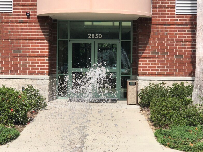 More Photos Of 2850 NW 43rd St, Gainesville Office Residential For Lease