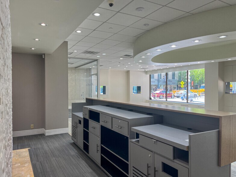 More Photos Of 101 1st Ave SW, Rochester Hotel For Lease