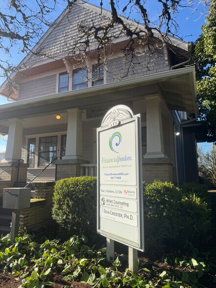 More Photos Of 518 SW 3rd St, Corvallis Office For Sale