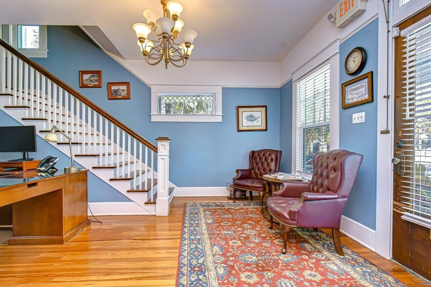 More Photos Of 211 S Boulevard, Tampa Office For Sale