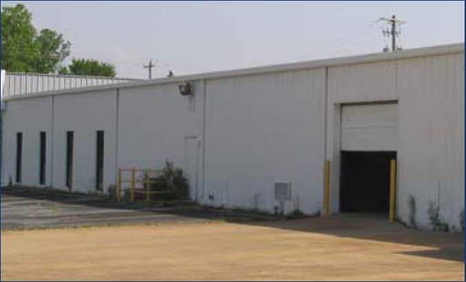 More Photos Of 731 E Brooks Rd, Memphis Warehouse For Lease