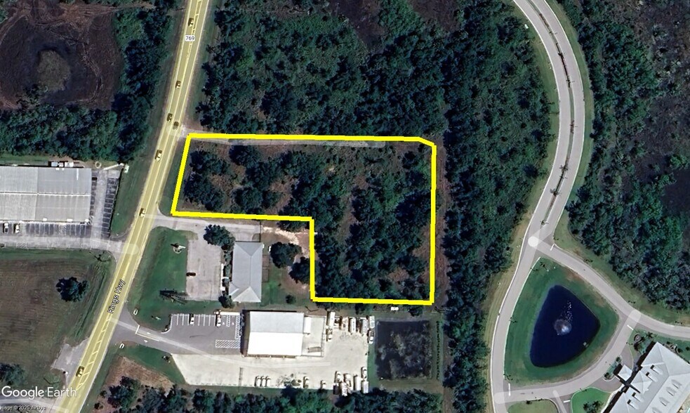 Primary Photo Of 12280 County 769 rd, Lake Suzy Land For Sale