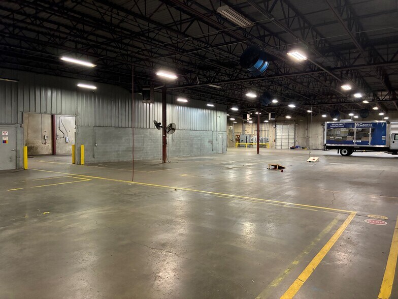 More Photos Of 3995 Pine Ln SE, Bessemer Manufacturing For Lease