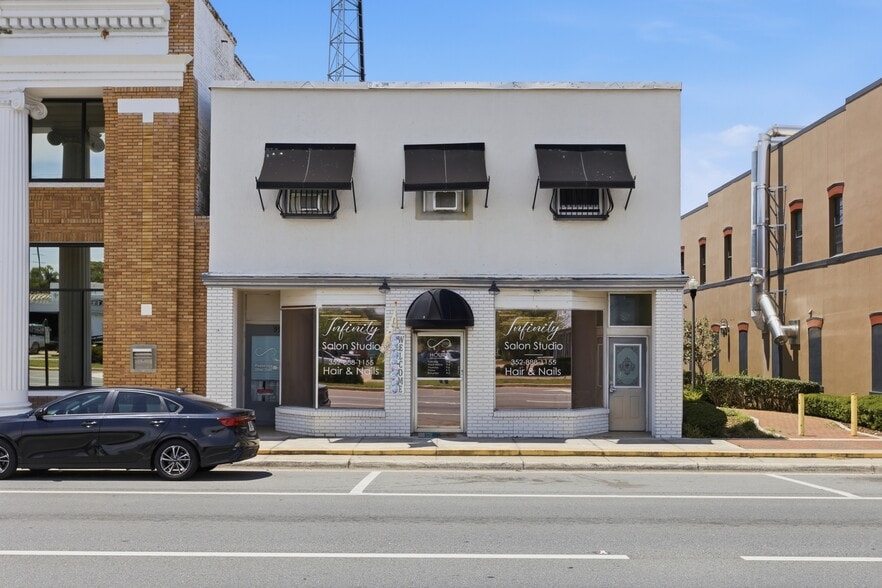 More Photos Of 61 N Central Ave, Umatilla Storefront Retail Office For Sale