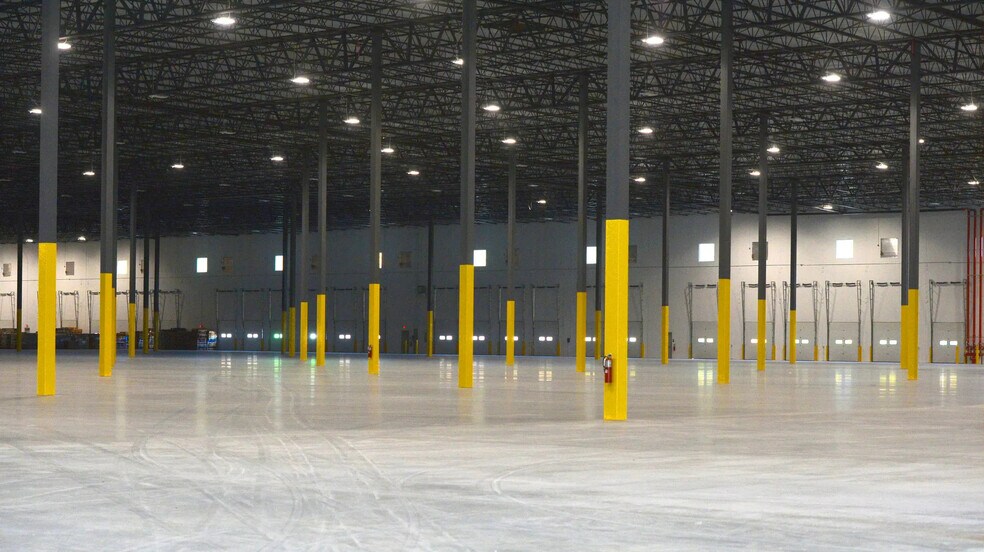 More Photos Of 3585 S Church St, Whitehall Distribution For Lease