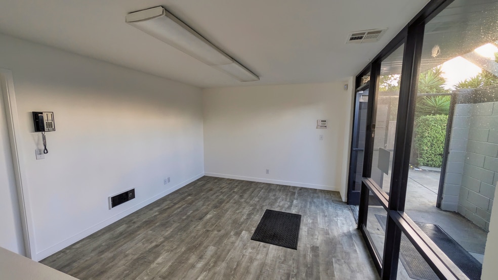 More Photos Of 48 Laurel St, Redwood City Service For Sale