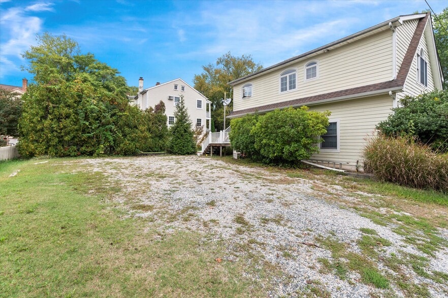 More Photos Of 300 Bohemia Ave, Chesapeake City Hospitality For Sale