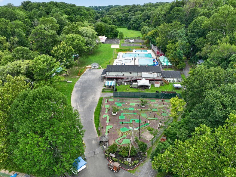 More Photos Of 13 Beaver St, Hulmeville Swimming Pool For Sale