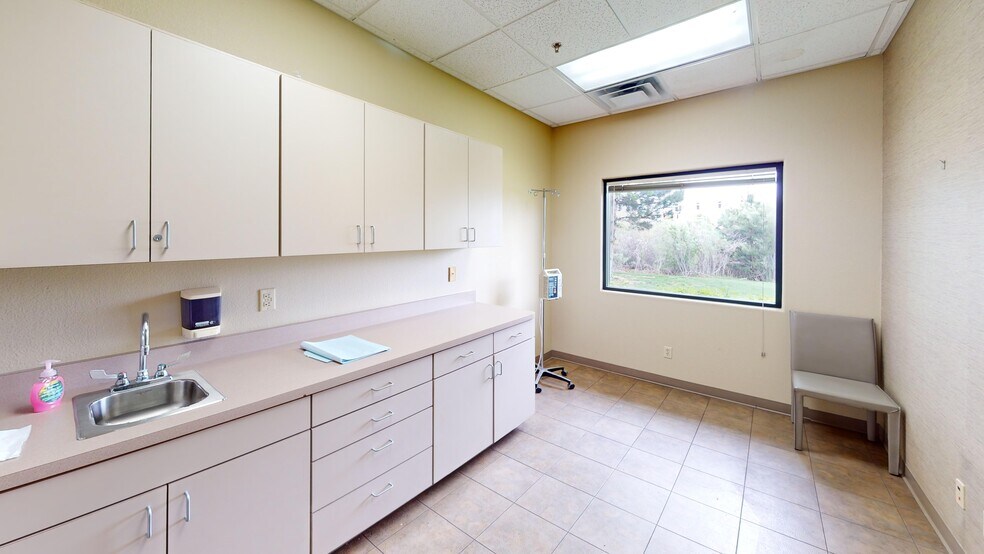 More Photos Of 521 Hammill Ln, Reno Office For Sale