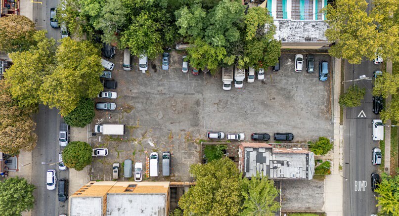 More Photos Of 680 Essex St, Brooklyn Land For Lease