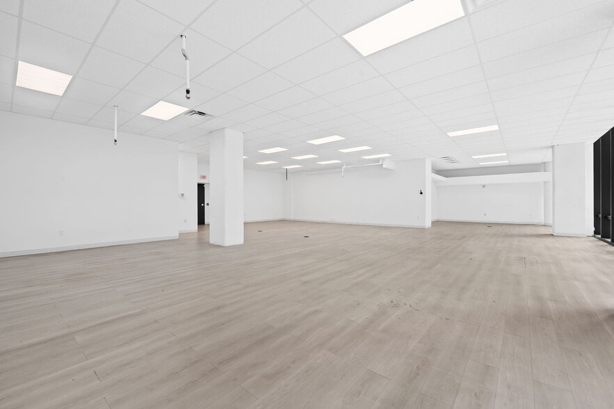 More Photos Of 125 NE 32nd St, Miami Apartments For Lease