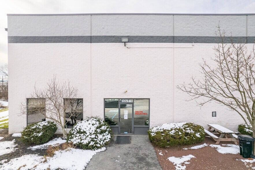 More Photos Of 6829 Ruppsville Rd, Allentown Warehouse For Lease