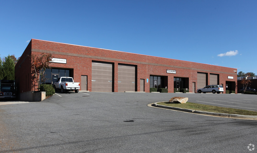 Primary Photo Of 248 E Crogan St, Lawrenceville Warehouse For Lease