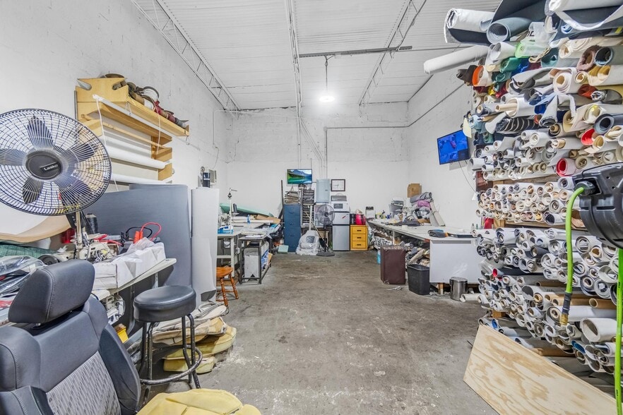 More Photos Of 2111 SW 31st Ave, Hallandale Beach Warehouse For Sale