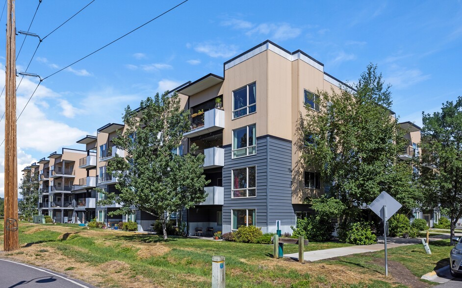 More Photos Of 155 N California St, Missoula Apartments For Sale