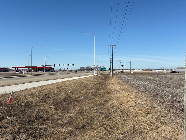 More Photos Of 75 Bourbonnais Parkway, Bourbonnais Land For Sale