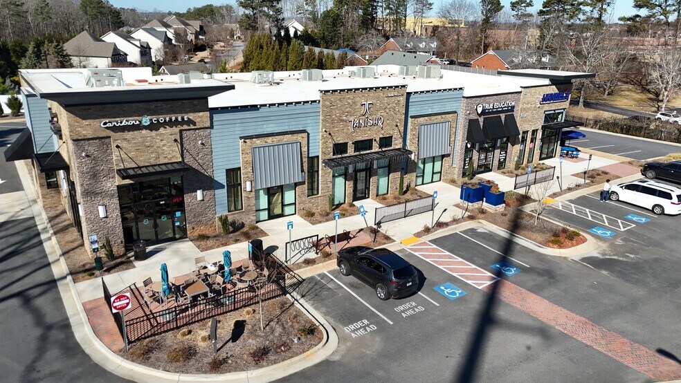 Primary Photo Of 580 Peachtree Pky, Cumming Storefront For Sale