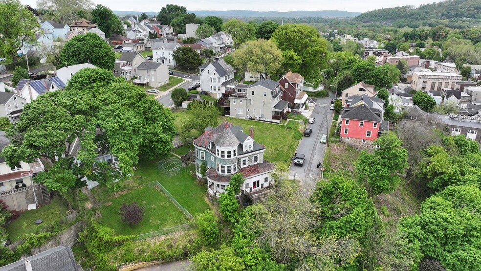 More Photos Of 3 Front St, Phillipsburg Apartments For Sale