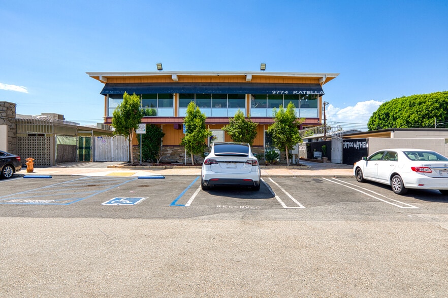 More Photos Of 9774 Katella Ave, Anaheim Medical For Sale