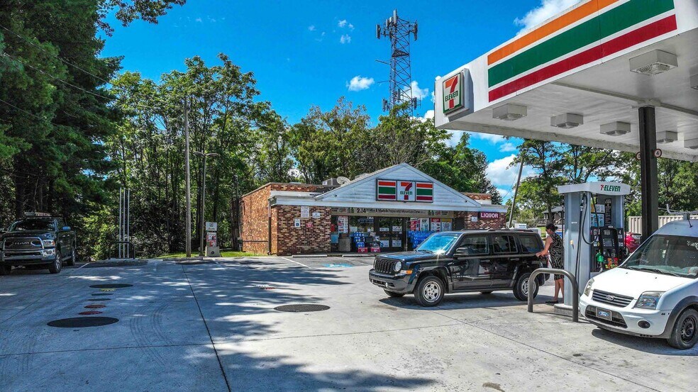 Primary Photo Of 7364 Martinsburg Pike, Shepherdstown Service Station For Sale