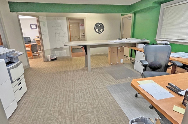 More Photos Of 1706 Bartlett Rd, Memphis Office For Lease
