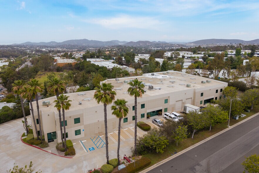 More Photos Of 2575 Fortune Way, Vista Warehouse For Lease