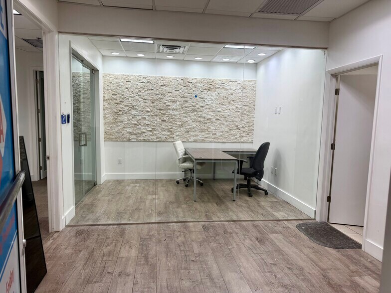 More Photos Of 7500 NW 25th St, Miami Office For Lease