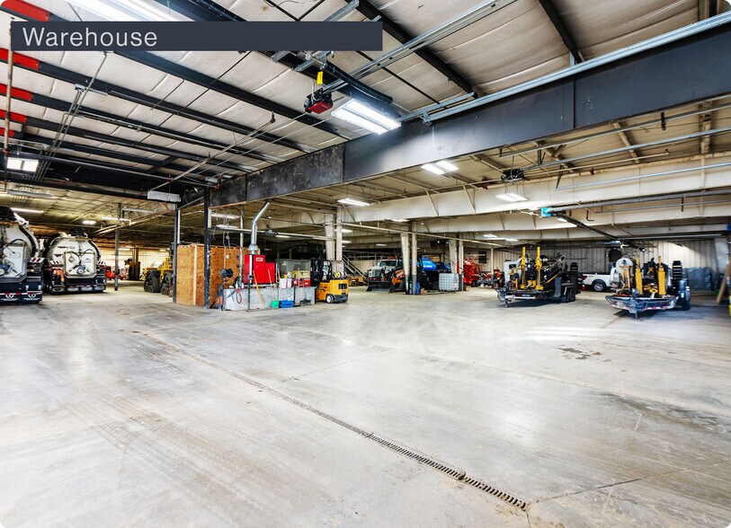 More Photos Of 9203 S 145th St, Omaha Auto Dealership For Lease