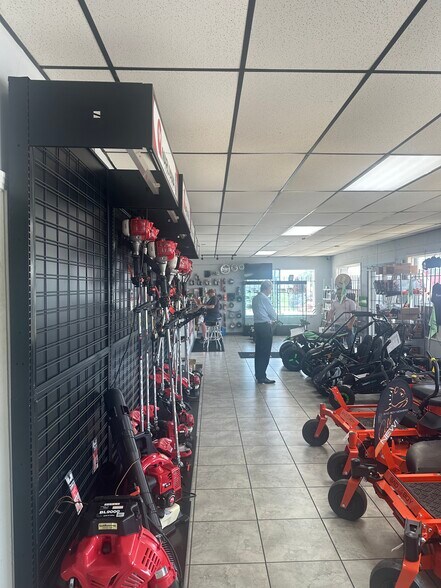 More Photos Of 5700 College St, Beaumont Freestanding For Sale