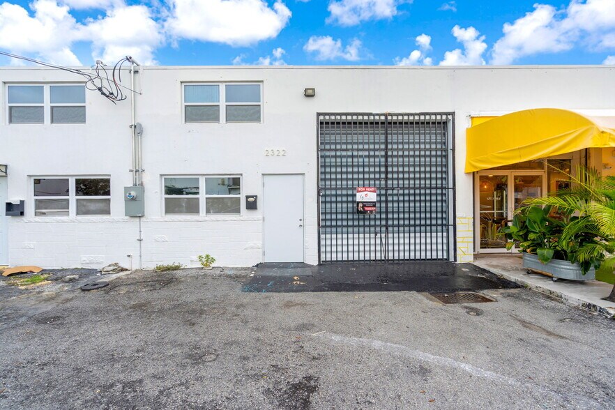More Photos Of 2320-2326 NW 7th Ct, Miami Warehouse For Lease