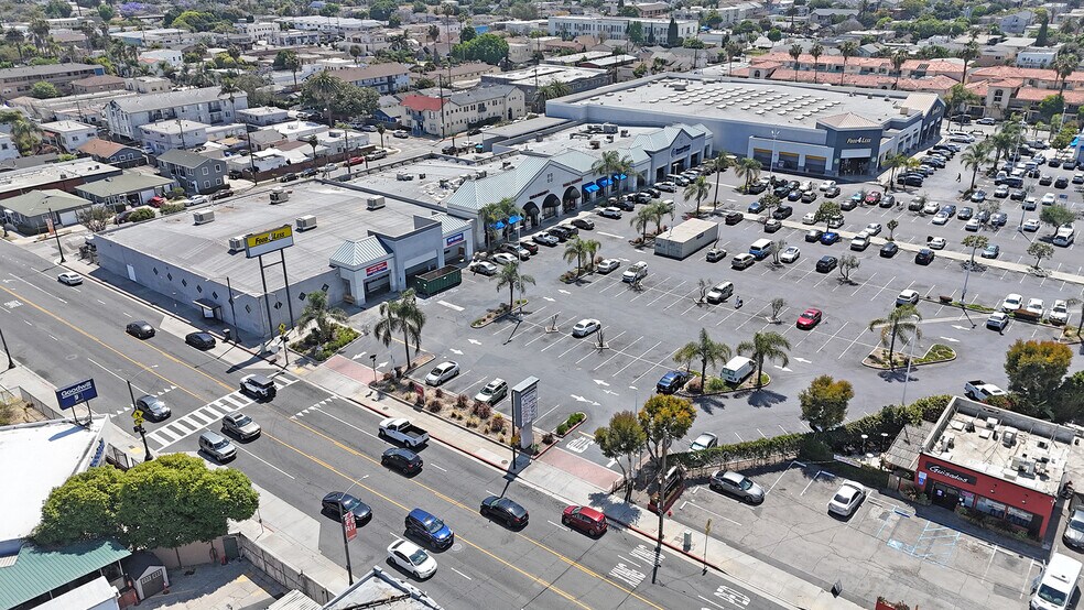 More Photos Of 3200-3300 E Anaheim St, Long Beach Unknown For Lease