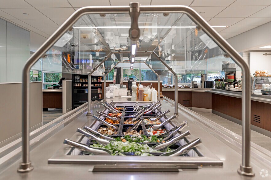 More Photos Of 500 Mamaroneck Ave, Harrison Office For Sale