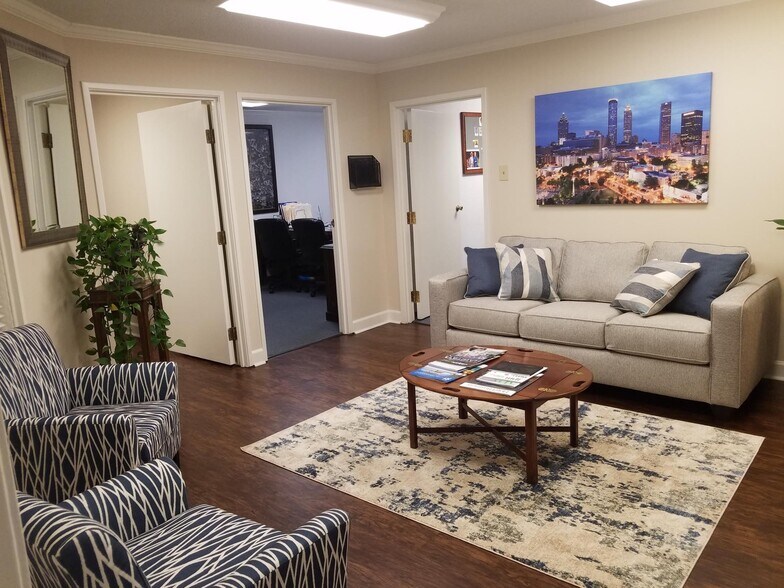 More Photos Of 2470 Windy Hill Rd SE, Marietta Office For Lease