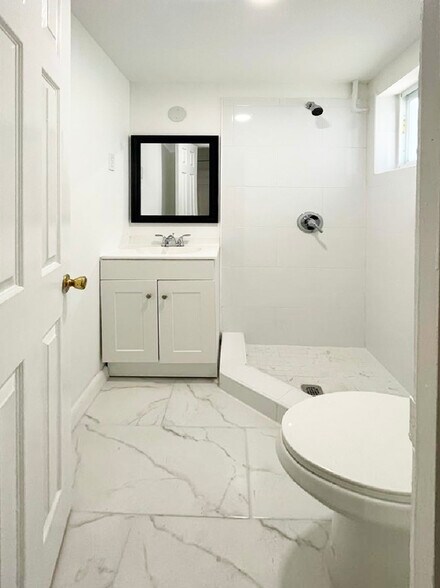 More Photos Of 14280 NE 6th Ave, North Miami Apartments For Sale