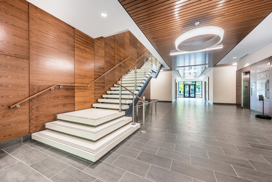 More Photos Of 1501 Belle Isle Ave, Mount Pleasant Office For Lease