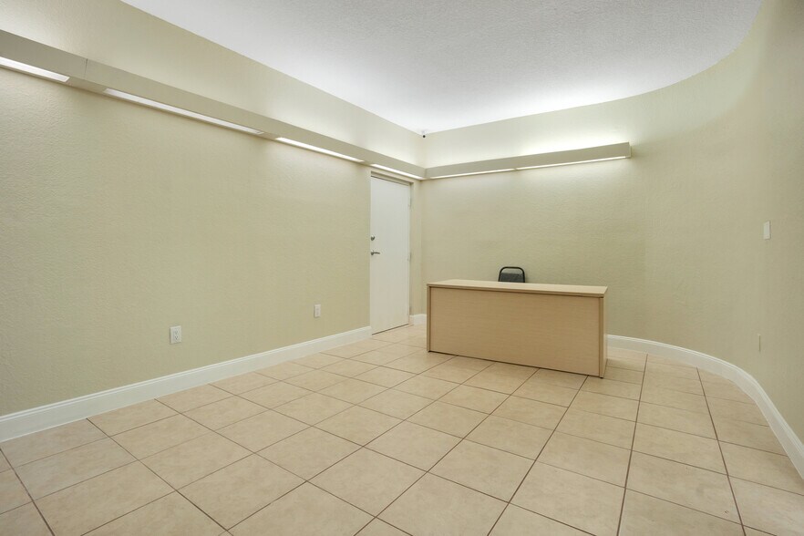 More Photos Of 1240 E Normandy Blvd, Deltona Office For Lease