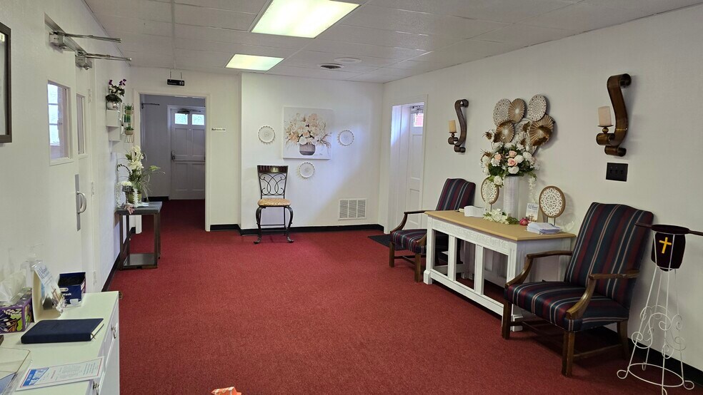 More Photos Of 3300 Old Jonesboro Rd, Hapeville Religious Facility For Sale