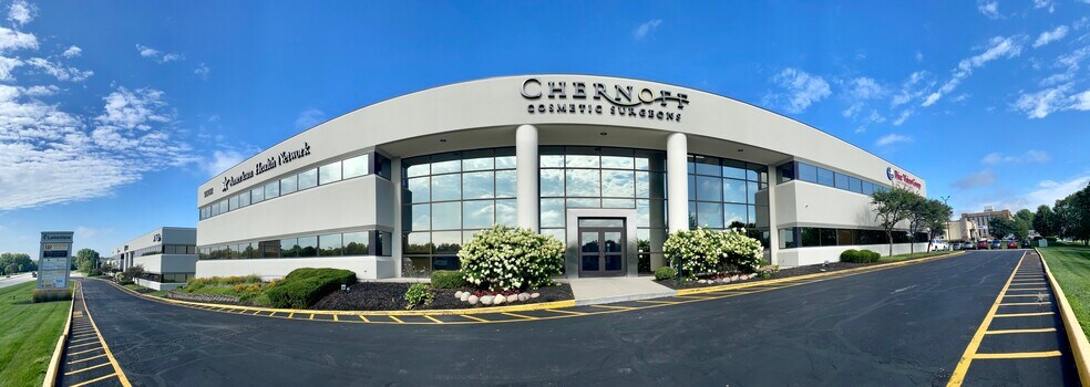 More Photos Of 8902-9002 N Meridian St, Indianapolis Medical For Lease