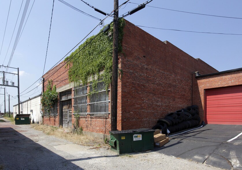 More Photos Of 111 S Main St, Sapulpa Storefront For Sale