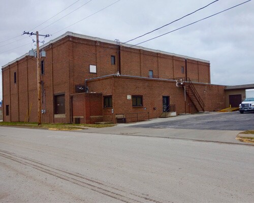 More Photos Of 1208 Iron St, North Kansas City Warehouse For Sale