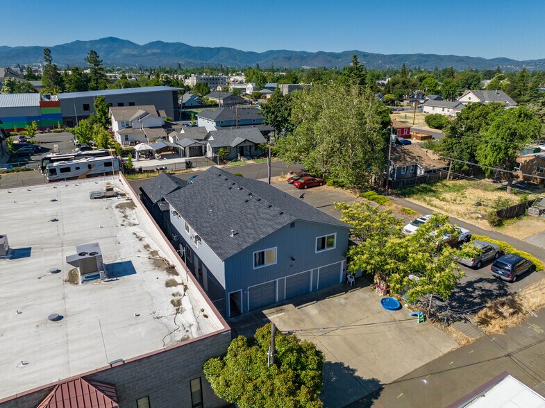 More Photos Of 513 Alice St, Medford Apartments For Sale