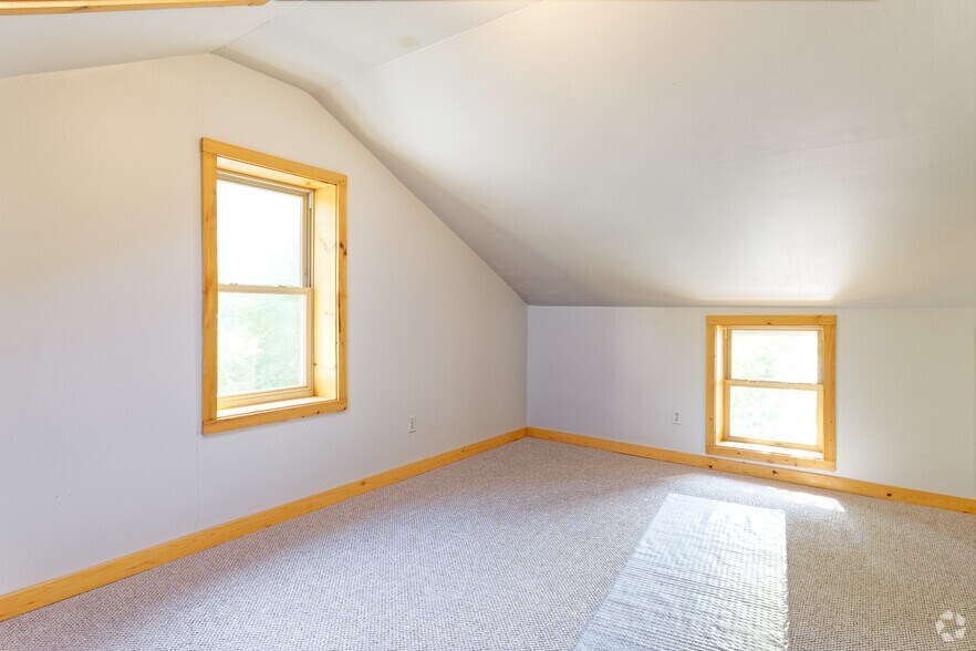 More Photos Of 4966 NY-414, Burdett Specialty For Sale