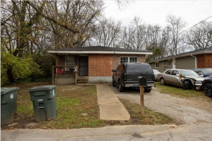 More Photos Of , Chattanooga Specialty For Sale
