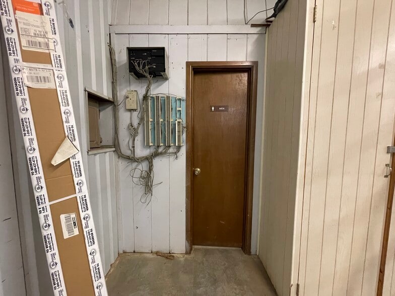 More Photos Of 3809 County 1285 rd, Odessa Warehouse For Sale