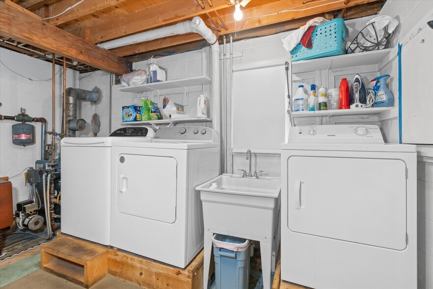 More Photos Of 300 Bohemia Ave, Chesapeake City Hospitality For Sale